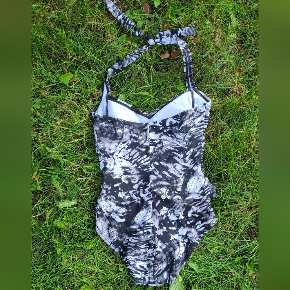 Speedo Swimsuit - Picture 3 of 8